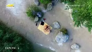 خايفة جوها يكشفها