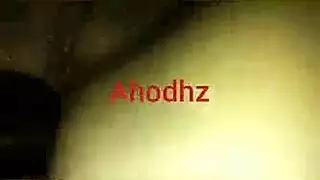القضيب الكبير للرجل العربي يحفر المهبل ويطلق سائله