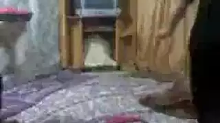 عراقية تتعرض للتمزيق على الكاميرا المباشرة سكس كامل