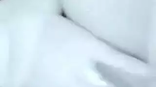 بالفستان الابيض سكس
