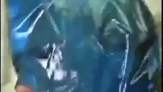 جلسة إباحية صريحة وحميمة للممثلة ميا سكاف