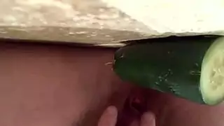 استجواب صريح: المترجم يتعرض للجماع العسكري