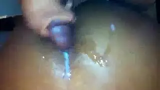 عاهرات إبوني أمريكيات: اختناق بالعضو وأخذ قضيب