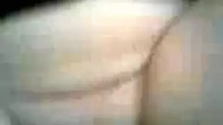 فيلم إباحي: النقاب يُزال قبل جنس ثنائي مكثف