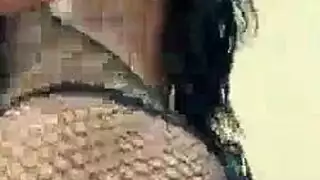 ثلاثي بورنو عابرة جنسياً في المكتب مع كريمباي