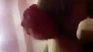 ينيك زوجة صديقه اثناء نومها