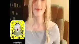 سناب صريح: أثداء سوزان الكبيرة تحظى بكل الاهتمام