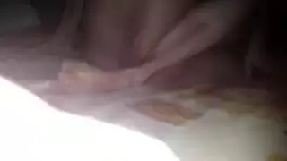 الفتاة المصرية لا تستطيع الانتظار، تحصل على ثقبها الضيق مدون على الشريط