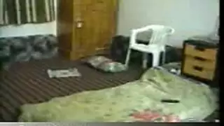 جمال شرق أوسطي يُضرب بقوة على الأرض