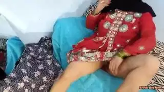 لماذا لا تشعر وكأنك واحد من الملايين ، زوجتي المسلم ، هي فتاة هندية جميلة ومثيرة
