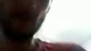 هوتي شاب جدا تحصل على حفر في ميك في المكتب.