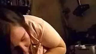 المذهل الغش في الغش على عملائها.