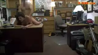 تحصل مارس الجنس زوجة قرنية لأول مرة