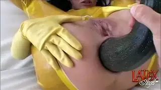 سكس اغتصاب في المطبخ يابانية