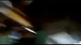 اثنين من الأولاد قرنية وصديقتهم بصورة عاهرة لديهم مجموعة من ثلاثة أشخاص لطيف مع فتاة