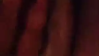 أمي شقراء قرنية ، سونيا سولو تضاجع صديق ابنها ، بدلاً من تحويله إلى كبير السن