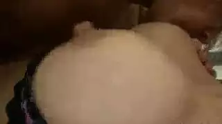 حصلت جبهة مورو الناضجة عن حمارها حتى حصلت على نبضات بعنف، ثم اممتها. حصلت جبهة مورو الناضجة عن حمارها حتى حصلت على نبضات بعنف، ثم اممتها.