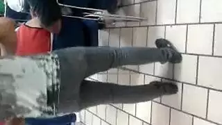 مثير الرجل تقاسم الديك