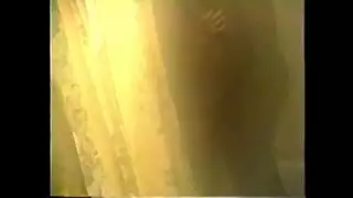 اشتعلت زوجة الغش في الحمام مع ابنها خطوة.