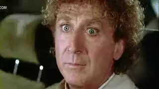 أحمر الشعر الأحمر مع الثدي الضخمة، هولي مايكلز هو يئن بينما شريكها سخيف لها بجد