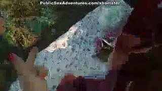 غالبًا ما تقوم فتاة الأبنوس الموشومة بممارسة الجنس مع صديقها الوسيم لإشباع رغباتها الجنسية.