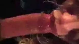 وقحة البريطانية تمتص بوسها بجارها ويعرض جسدها على الكاميرا أمام الجار