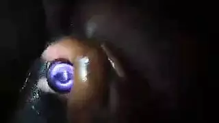 الأبنوس في سن المراهقة مع كس محلوق والعقل القذر