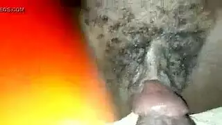 فاتنة سوداء حلوة يحصل على اللعنة جيدة من بوف