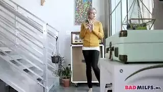 جين وايلد لا يستمتع بينما زوجها هو سخيف لها أدمغتهم القذرة