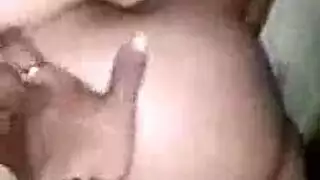 أفضل وضع لمثل هذه السيدة الرائعة هو ممارسة الحب مع حبيبها الوسيم جدًا