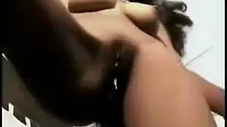 هندية مع عاشقها يستدبرها ويعصر بزازها و يسخنها
