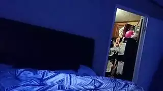 تقضي الفتاة السوداء وقتًا رائعًا مع رجلها ، أثناء وجودهما في صالة الألعاب الرياضية تقضي الفتاة السوداء وقتًا رائعًا مع رجلها ، أثناء وجودهما في صالة الألعاب الرياضية