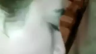 فتاة مغربية بدينة تمتص عشاق ديك