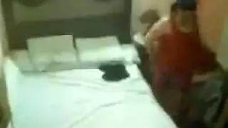 سكس نيك محارمي الام تتناك من ابنها النسوانجي