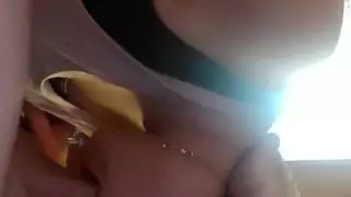زوجة جار مفلس لا تستطيع الحصول على ما يكفي من ديكي وحش