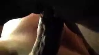 فاتنة سخيف وامتصاص عمال البناء الديك.