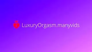 لا يمكن لزميل الغرفة الساخن مع الثديين الكبار إيقاف كومينغ