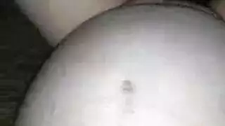 المراهق الحامل هو وجود بعض سخيف مجنون مع شخص غريب وسيم لديه ديك كبيرة.
