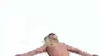 نيكول مفلس نيف دين خنثى مع الديك الأسود