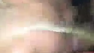 العاهرة الشقراء موجودة لرفع الحالة المزاجية وكذلك لإرضاء الرجل الذي تحبه