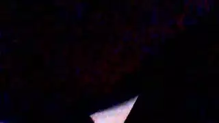 كان بارعًا في الضرب حتى جعل عينيها تتدحرجان إلى رأسها ، مثل قطة تطارد ذيلها كان بارعًا في الضرب حتى جعل عينيها تتدحرجان إلى رأسها ، مثل قطة تطارد ذيلها